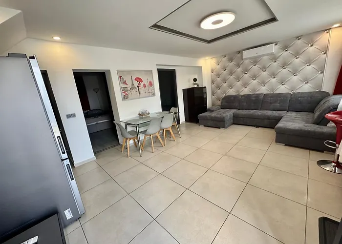 Korona * Balatonboglár